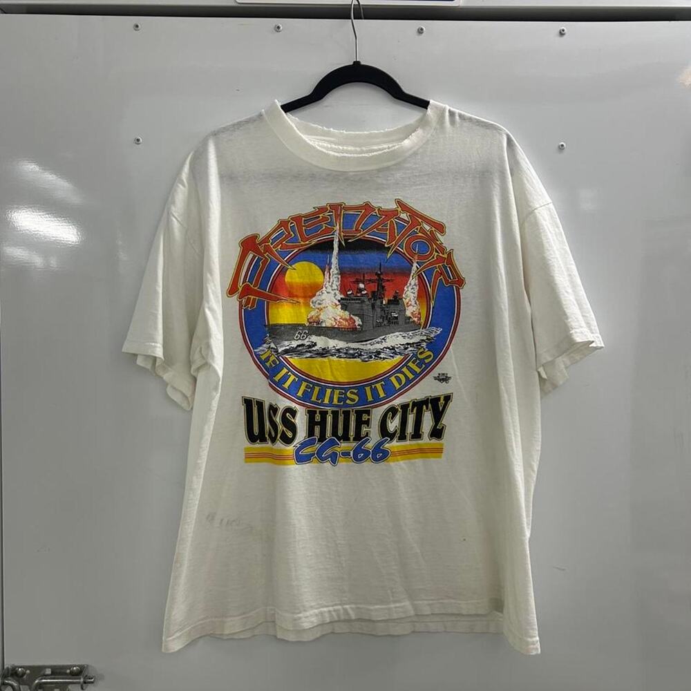 Vintage 90s USS Hue City CG-66 Navy Tee
